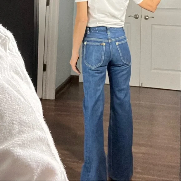 Vintage Lee bell bottom jeans - Picture 7 of 15